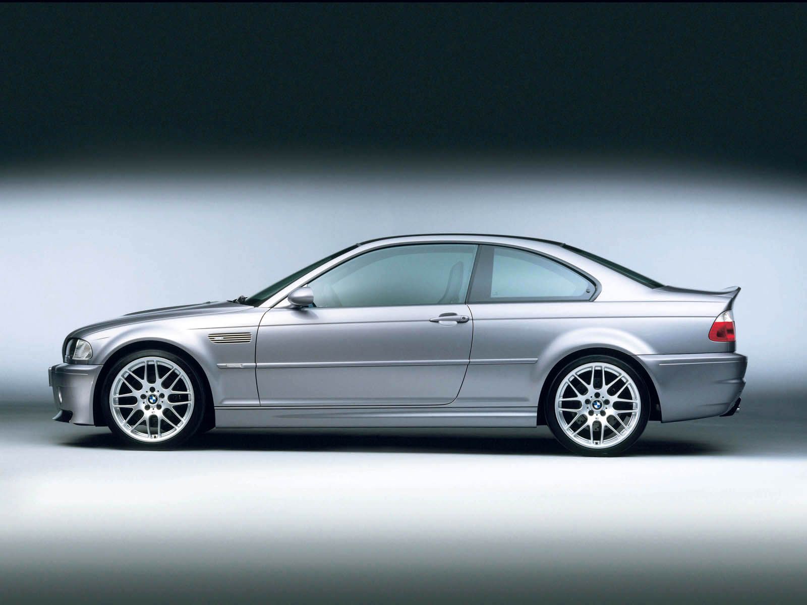 BMW M3 CSL: 4 фото