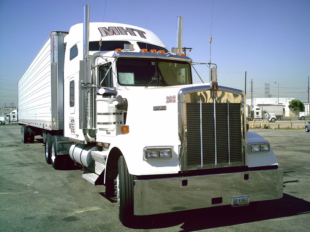 Kenworth: 3 фото