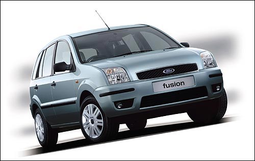 Ford Fusion: 05 фото