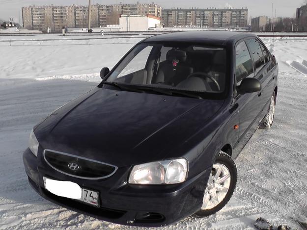 Hyundai Accent III: 8 фото