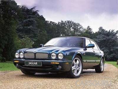 Jaguar XJR: 1 фото