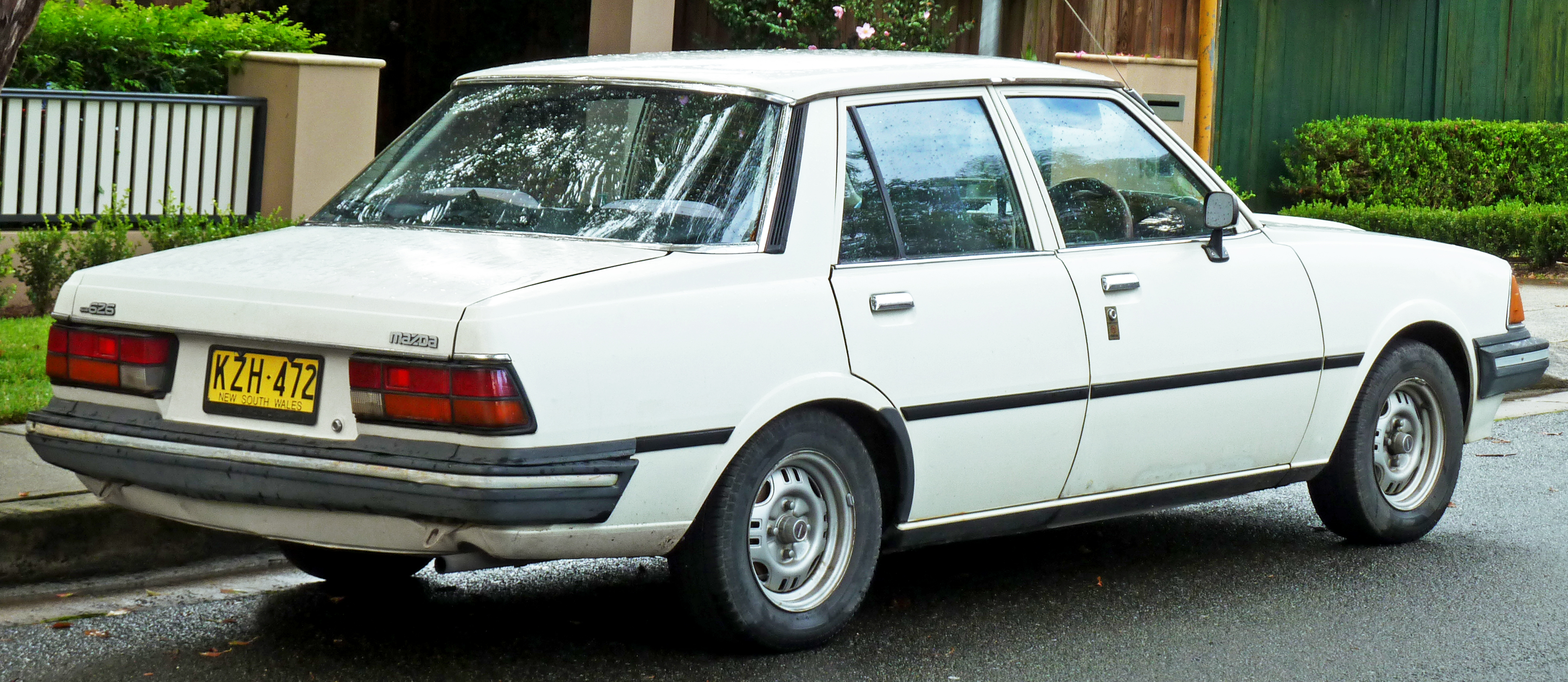 Mazda 626 CB