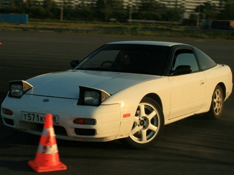 Nissan 180SX: 12 фото