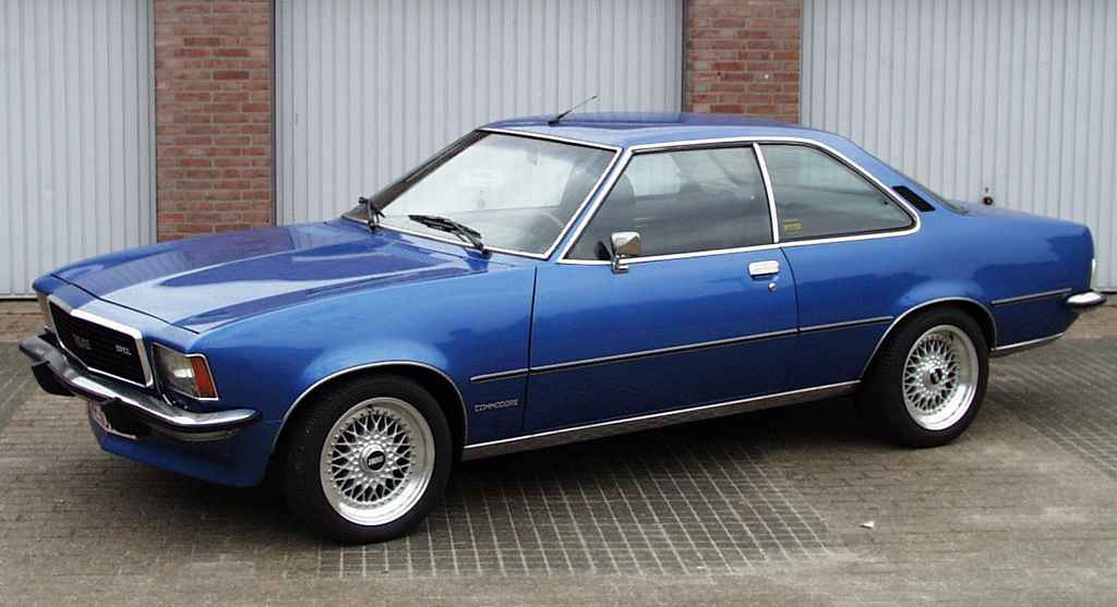 Opel Commodore: 01 фото