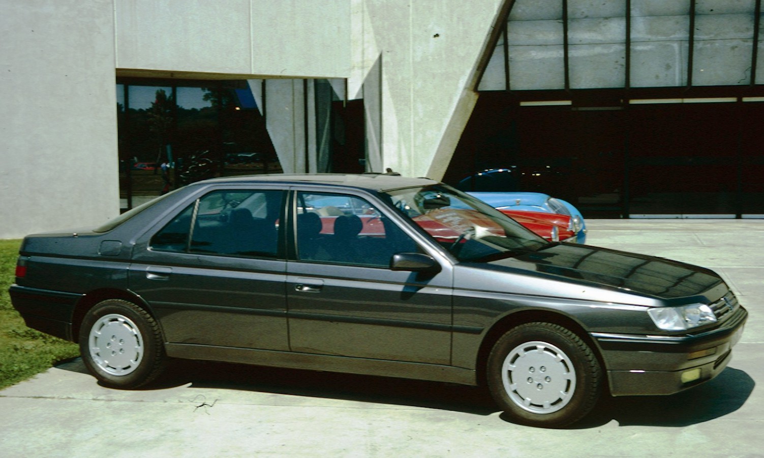 Peugeot 605: 01 фото