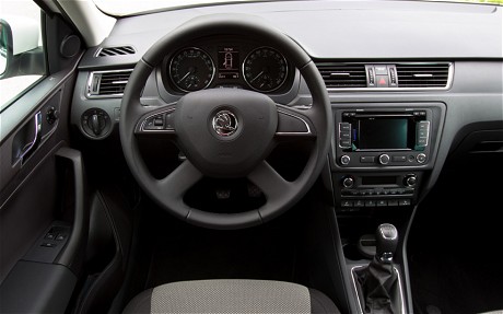 Skoda Rapid: 11 фото